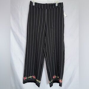 Dressbarn Roz & Ali Black and White Striped Pants